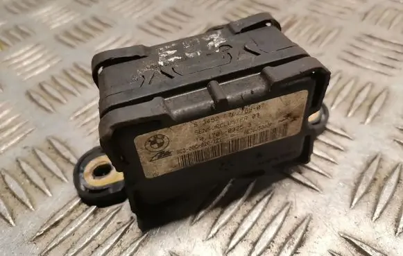 BMW 1 E81 E87 Yaw turn rate sensor 6762769
