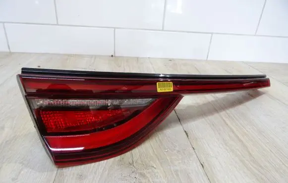 KIA Xceed Rear/tail lights 92403J7200