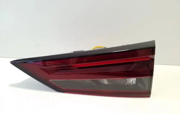 Nissan Qashqai J12 Tailgate rear/tail lights 2268D02F 2268D03F