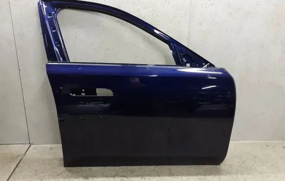 BMW 7 G70 Front door