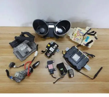 Hyundai ix35 Engine control unit/module 0281031420 39199-2ABB3 888W366J68