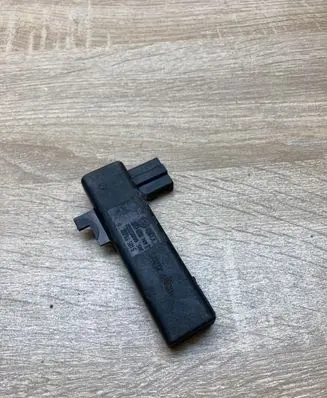 Volkswagen Touareg I Keyless system antenna 3D0909141E