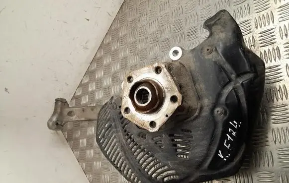 Volkswagen Touareg III Front wheel hub 4M0407559