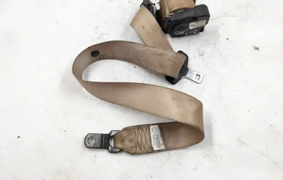 BMW X5 E53 Front seatbelt 8258972 04B176NB1633