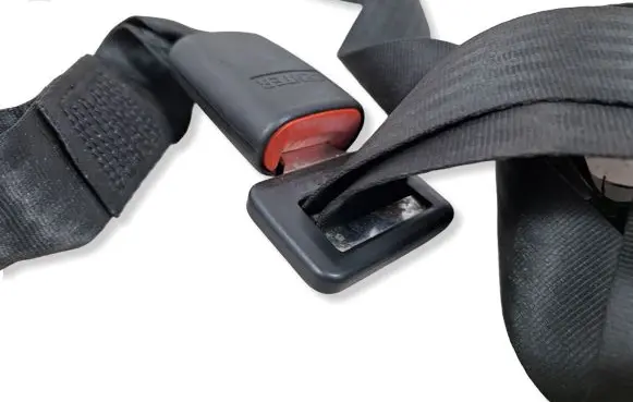 Alfa Romeo 166 Middle seatbelt (rear) 7670842