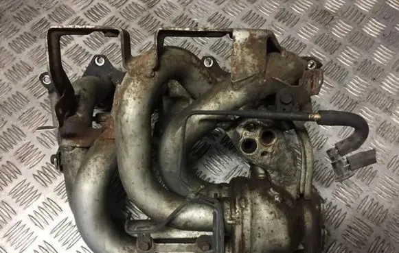 Mitsubishi Lancer Intake manifold
