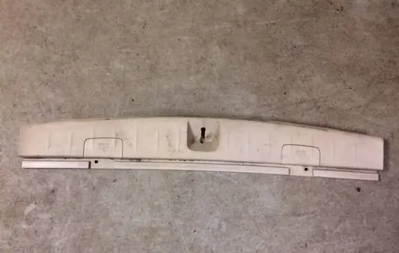 Subaru Tribeca Trunk/boot sill cover protection 95073XA00A