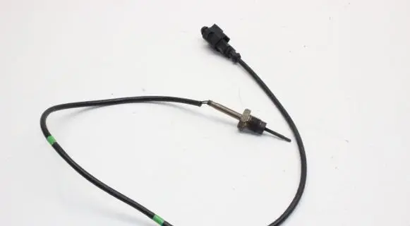 Volkswagen Beetle A5 Exhaust gas temperature sensor 04L906088DJ