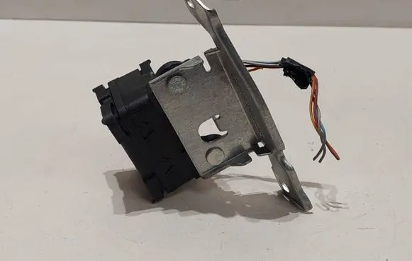Volvo C30 ESP acceleration yaw rate sensor 3M513C187CB 10098005342