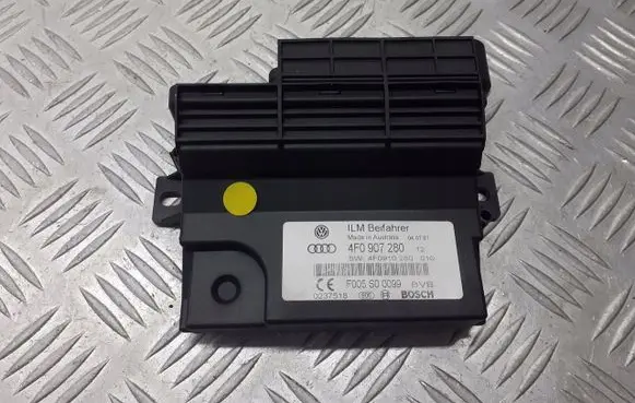Audi A6 S6 C6 4F Fuse module 4F0907280