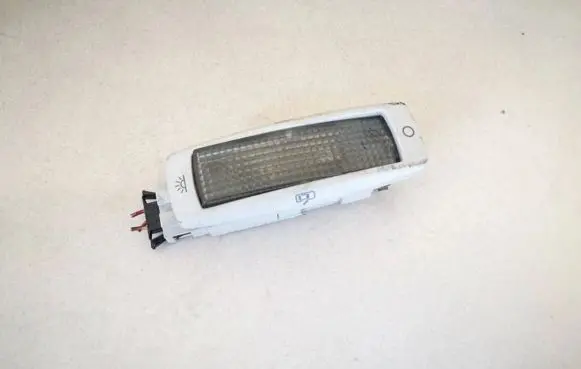 Volkswagen PASSAT B5 Other interior light 3b0947291