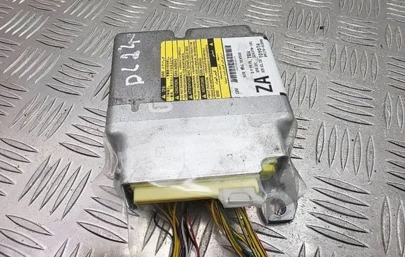 Toyota Auris E180 Airbag control unit/module 226370101 8917002B90