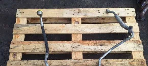 Air conditioning (A/C) pipe/hose