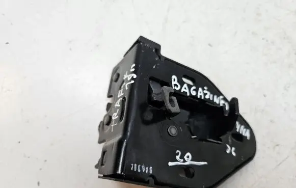 Loading door lock