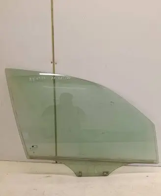 SsangYong Rexton Front door window glass four-door