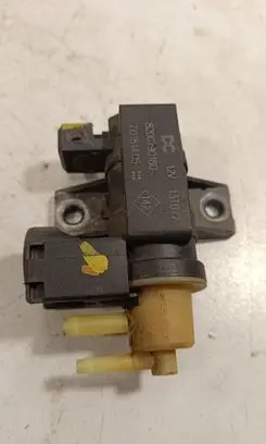 Nissan Qashqai+2 Turbo solenoid valve 8200790180