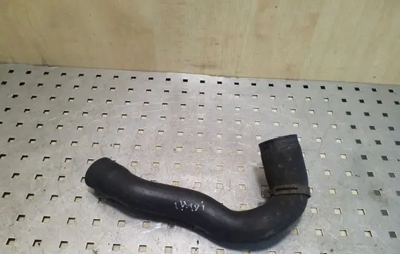 Intercooler hose/pipe