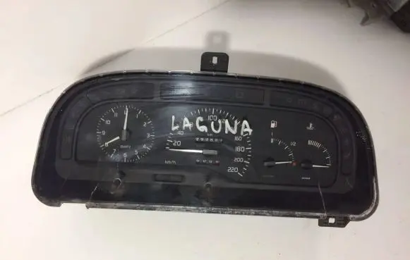 Renault Laguna I Speedometer (instrument cluster) 7700844745 09045620090
