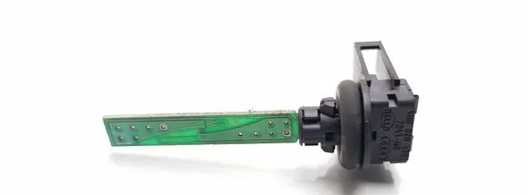Volkswagen PASSAT B5.5 Interior temperature sensor 4B0820539