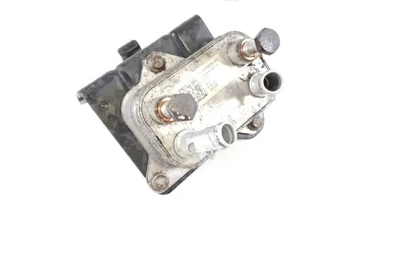 Maserati Ghibli Power steering radiator 06700316180
