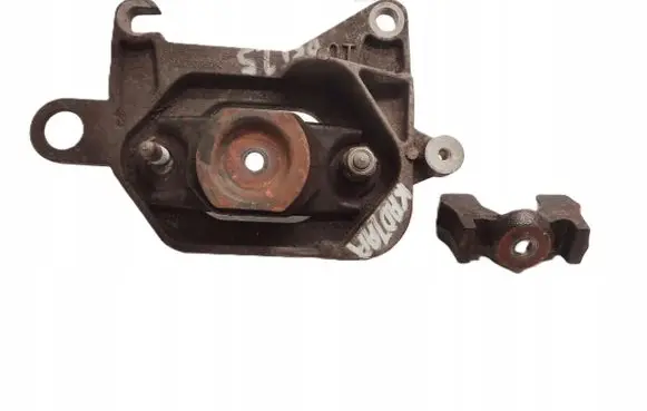 Renault Kadjar Gearbox mounting bracket 