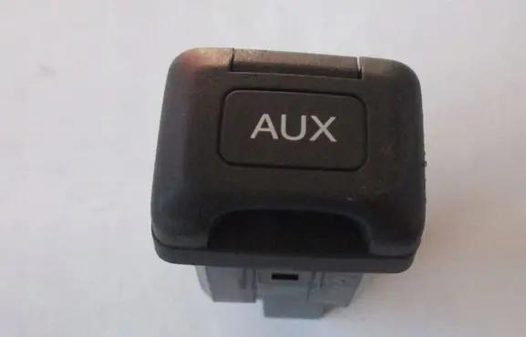 Honda Accord AUX in-socket connector 