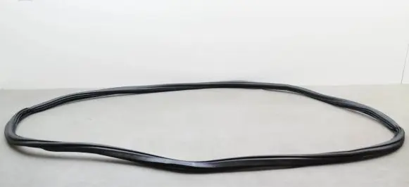 Audi A3 S3 8V Rubber seal front coupe door 8V5831721