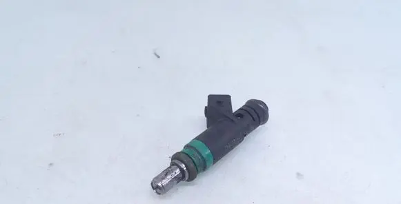 Volvo V50 Fuel injector 98MFBC 9F593 6067Q02042