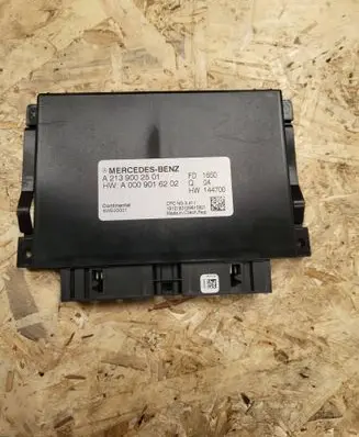 Mercedes-Benz E W213 Gearbox control unit/module A2139002501 5WE00001 A0009016202