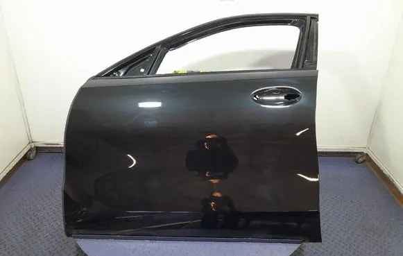 BMW X6 M Front door 