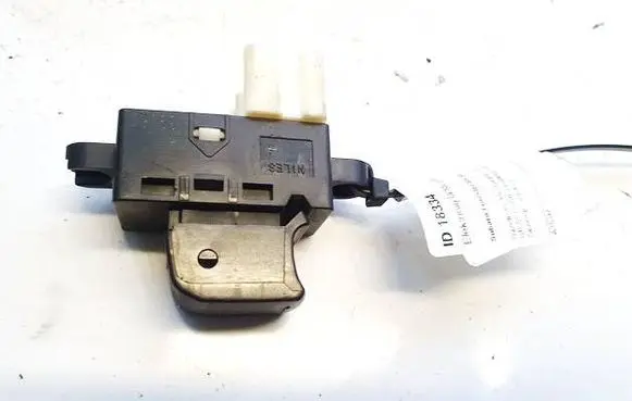 Subaru Forester SH Electric window control switch 89167