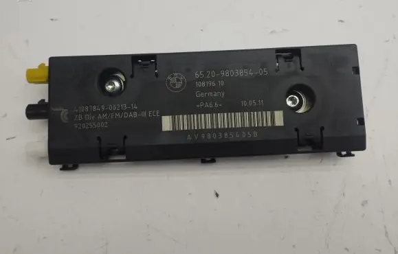 Mini Cooper Countryman R60 Aerial antenna amplifier 9803854