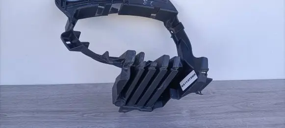 Mercedes-Benz A W169 Front bumper mounting bracket 1698850865