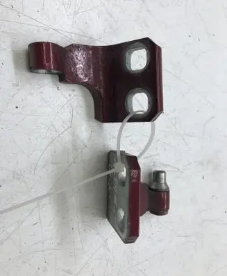 Rear door hinge set
