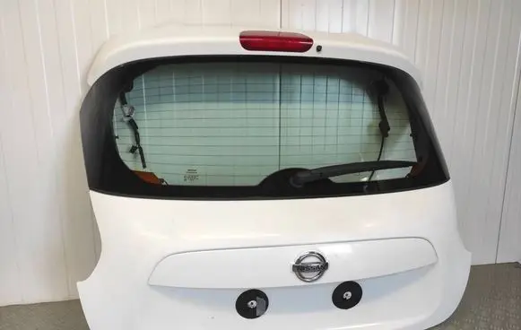 Nissan Juke I F15 Tailgate/trunk/boot lid KLAPATYLNA TWOJEAUTO882182990 NISSANJUKEF15