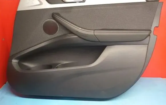 BMW X3 G01 Front door card panel trim