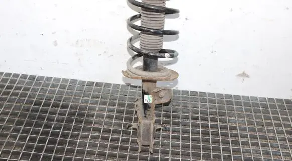 Nissan Juke I F15 Front shock absorber/damper 543033YV1A