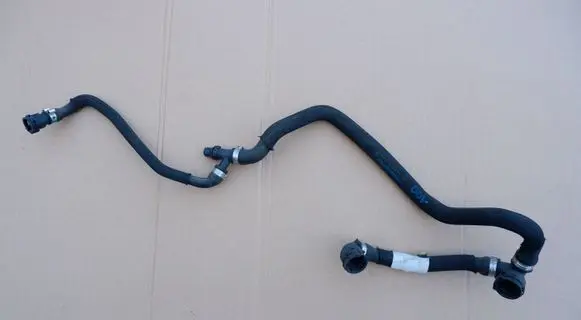 BMW i3 Engine coolant pipe/hose 7636952