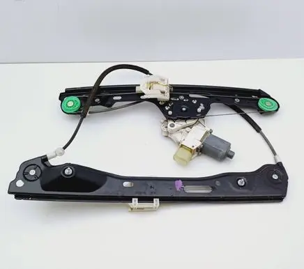 BMW 1 E81 E87 Front door window regulator with motor 0130822224 6927029
