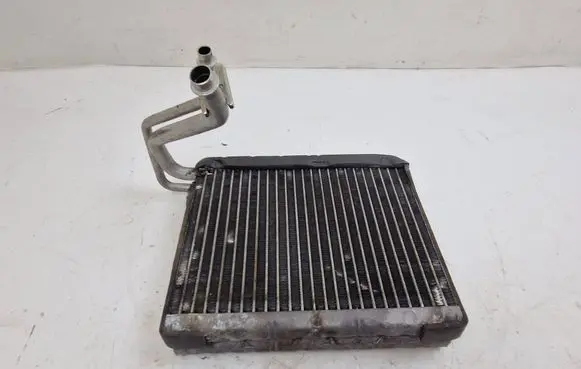 Land Rover Freelander 2 - LR2 Air conditioning (A/C) radiator (interior) L5174008 P22725