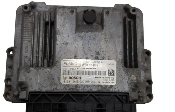 Ford Focus Engine control unit/module CV6Q12A650AH 0281019922