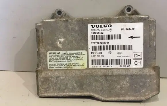 Volvo V70 Airbag control unit/module P31264402 T207082205794 0285010372