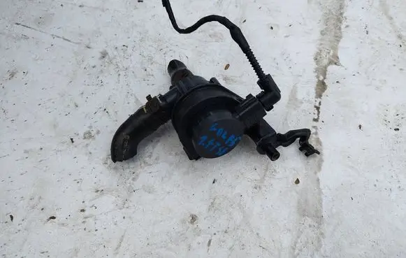 Volkswagen Golf V Webasto circulation pump for autonomous heater 