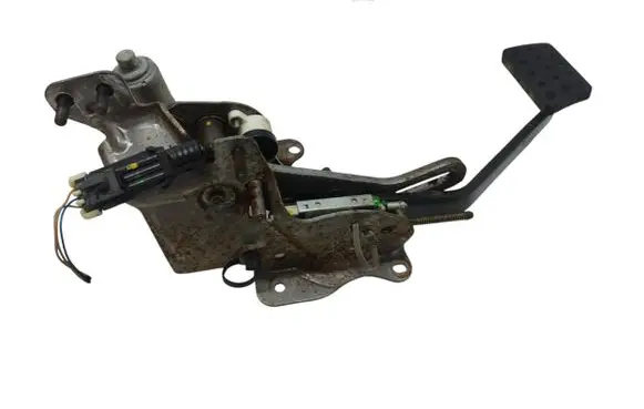 Cadillac SRX Brake pedal 1100022 50000501