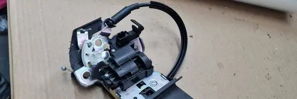 Audi A6 S6 C7 4G Tailgate/trunk/boot lock/catch/latch 4H0827505A