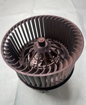 Ford C-MAX II Heater fan/blower VPBMGH18456AA