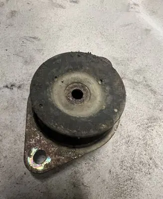 Renault Trafic II (X83) Gearbox mount