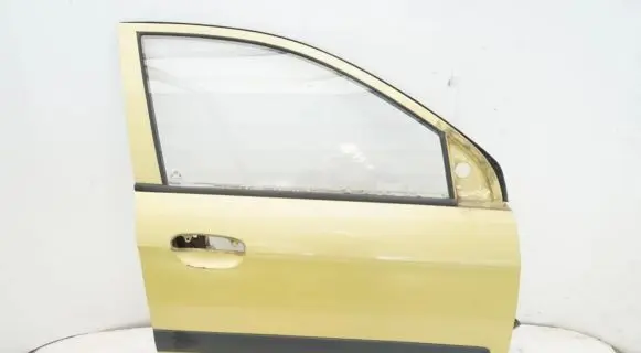 KIA Picanto Front door