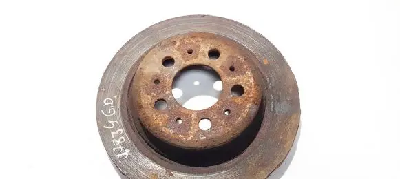 Volvo S60 Rear brake disc neventiliuojamas