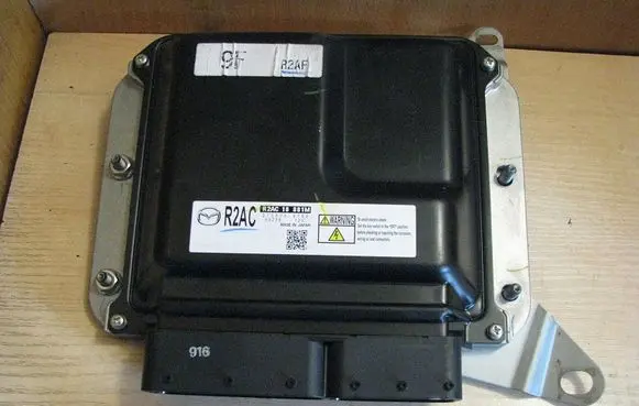 Mazda 6 Engine control unit/module 0281014990